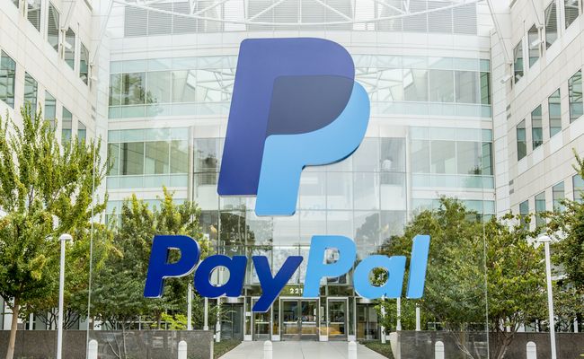 باي بال تستكشف إطلاق عملتها المشفرة المستقرة