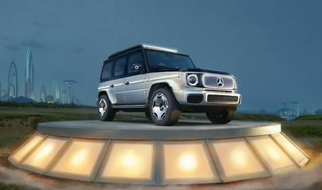 شركة Mercedes-Benz تلمح إلى سيارة G-Wagon الفاخرة متوسطة التكلفة