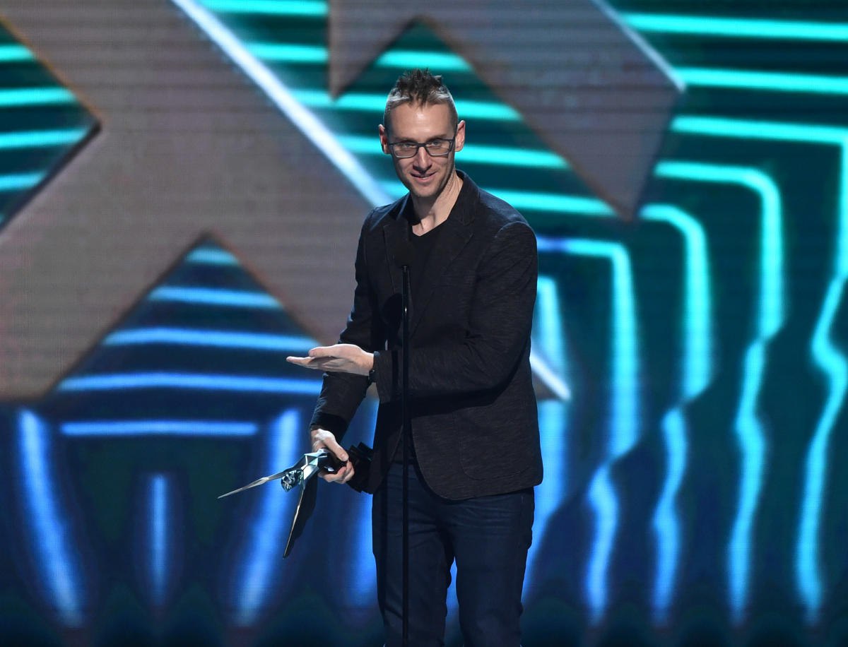 مدير فريق Fortnite الإبداعي دونالد موستارد يتقاعد من Epic Games مدير فريق Fortnite الإبداعي دونالد موستارد يتقاعد من Epic Games