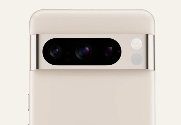 جوجل تقدم ميزة “Night Sight” للفيديو بترقية جديدة في Pixel 8 Pro