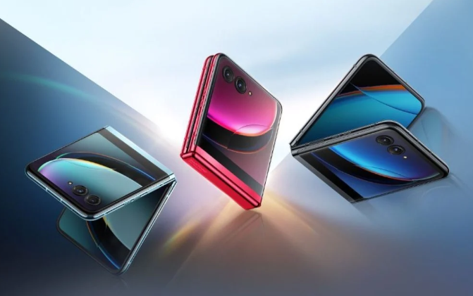 موتورولا تطلق هاتف Moto Razr 40 Ultra باللون الأزرق في الهند