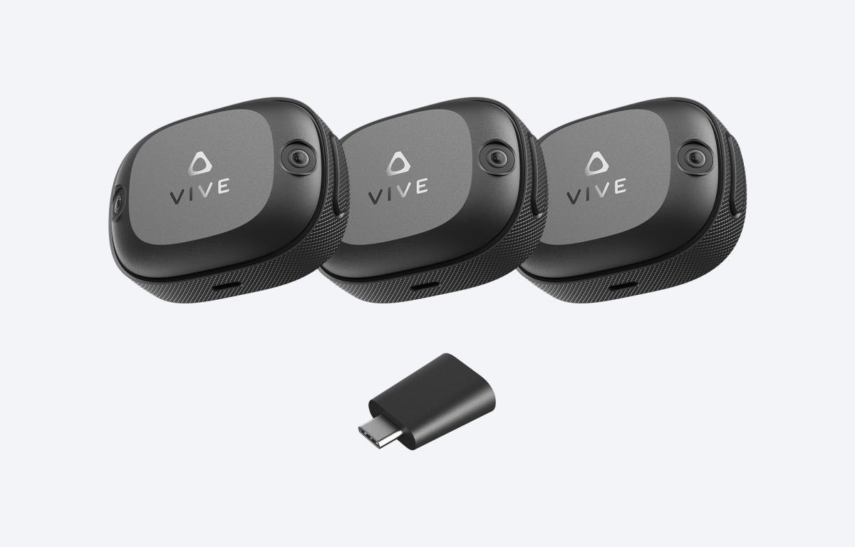 أجهزة Vive Ultimate Trackers من HTC تحتوي على كاميرات لتحسين تتبع الجسم بالكامل