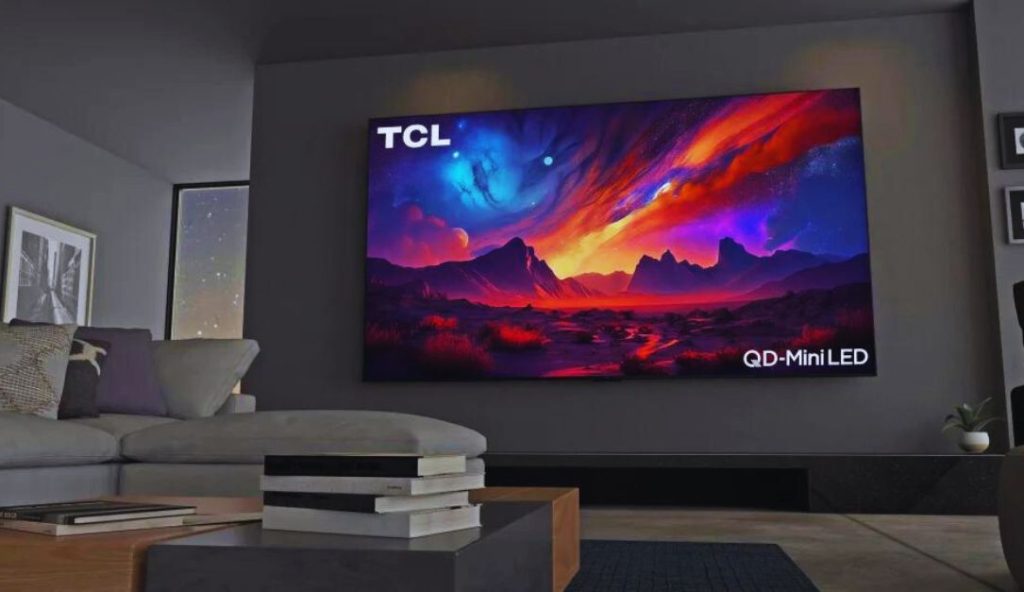 TCL تكشف عن تلفزيون 115QM89 الجديد بتقنية MiniLED