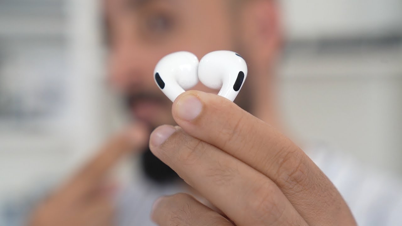 مراجعة للسماعة AirPods 3: وش الجديد؟ تحدي المايكات!