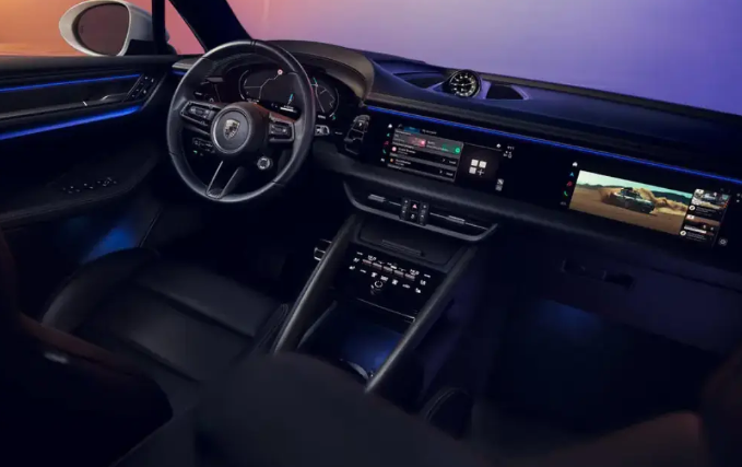 شركة Porsche تكشف عن تصميم سيارة Macan الكهربائية الجديدة