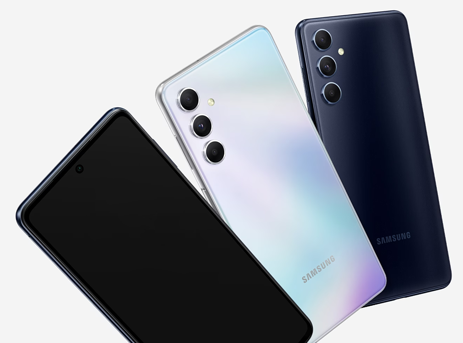 هاتف Galaxy M55 5G ينطلق قريباً بميزة دعم الشحن السريع بقدرة 45W هاتف Galaxy M55 5G ينطلق قريباً بميزة دعم الشحن السريع بقدرة 45W