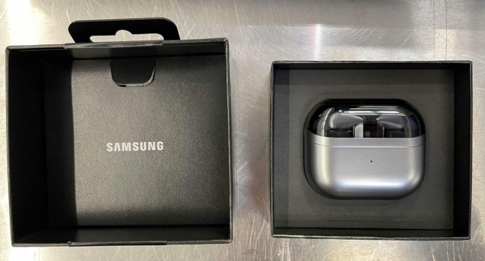 صور مسربة حية لسماعة Galaxy Buds3 Pro اللاسلكية قبل الإعلان الرسمي