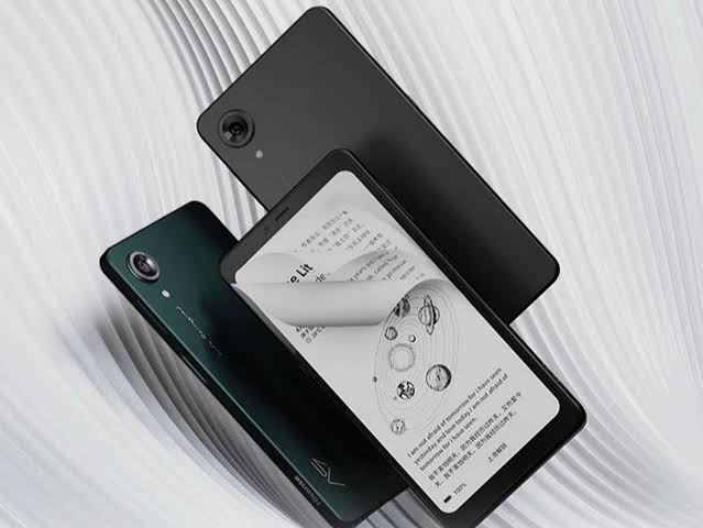 إطلاق Hisense A9… هاتف اندرويد بشاشة حبر إلكتروني مبتكرة