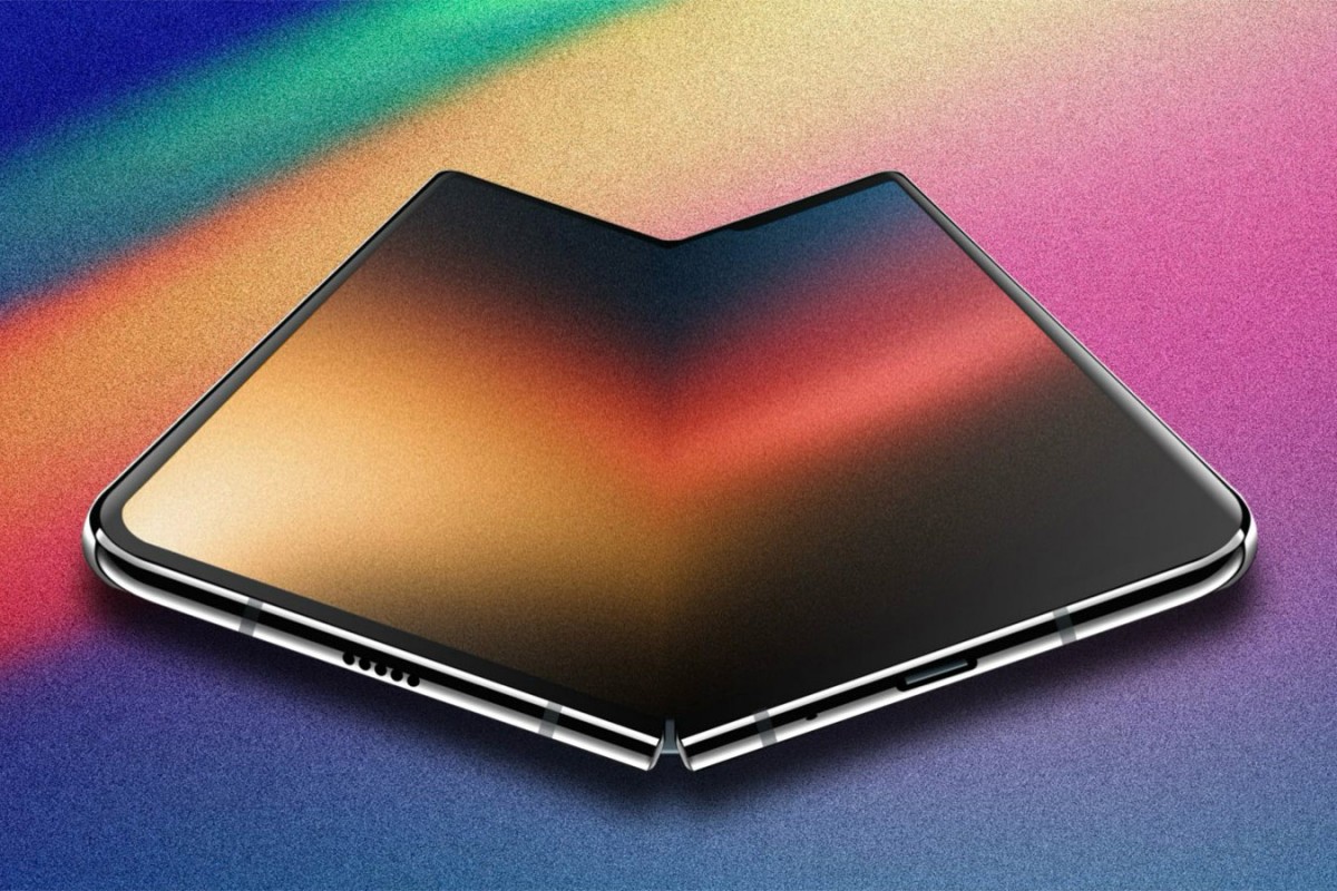 هاتف آيفون قابل للطي قادم في 2026 بفضل Samsung Display