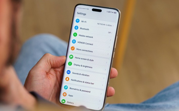 تحديث ضخم يصل لسلسلة Honor Magic6 وMagic5 مع تحسينات كبيرة