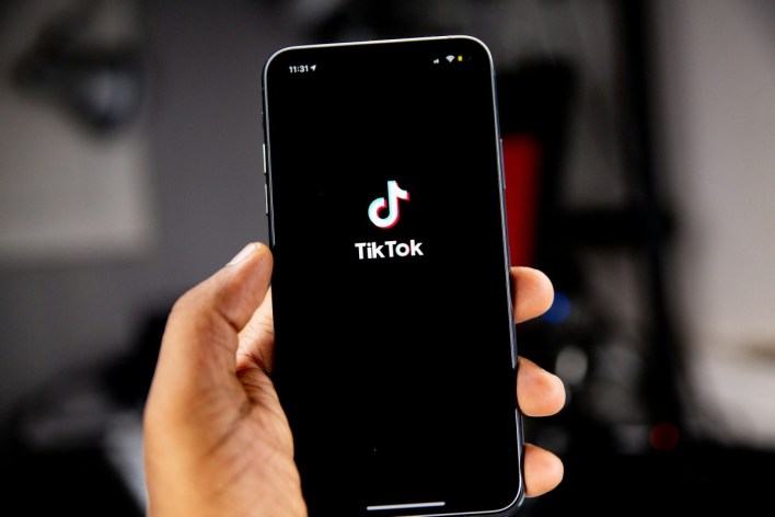 ترامب يمنح TikTok مهلة إضافية لمدة 75 يومًا