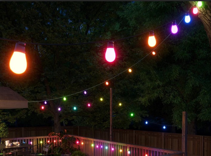 Govee تطلق الإصدار الجديد من أضواء السلسلة الذكية الخارجية Smart Outdoor S14 Bulb String Lights 2