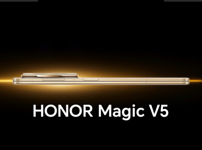هاتف Honor Magic V5 يتفوّق على Oppo Find N5 وVivo X Fold5 ليصبح أنحف وأخف هاتف قابل للطي في العالم