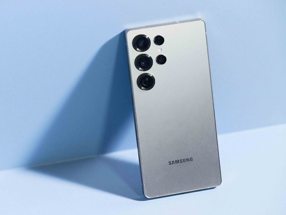 شائعات: سلسلة Galaxy S26 تصميم أنحف وعدسة تكبير أكثر وضوحًا