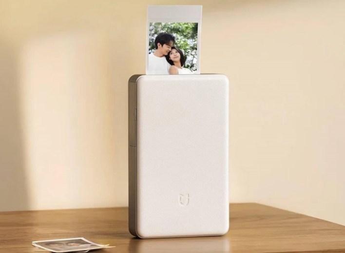 شاومي تطلق Pocket Photo Printer Pro بدمج الفيديوهات AR والرسائل الصوتية