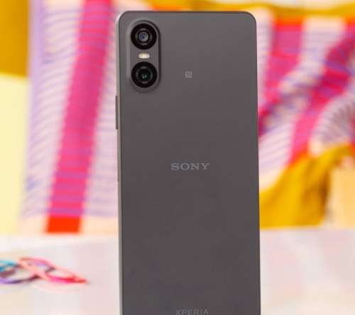 سوني تبدأ بإطلاق تحديث اندرويد 16 المستقر لهاتف Xperia 10 VI