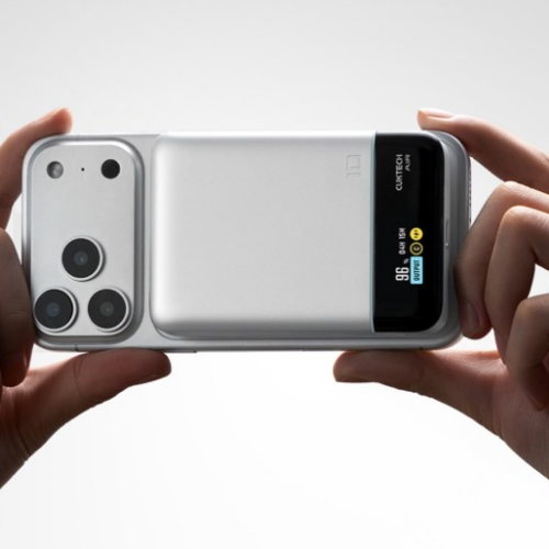 Cuktech تطلق باور بنك مغناطيسي جديد بشاشة مدمجة وشحن سريع بقدرة 55 واط