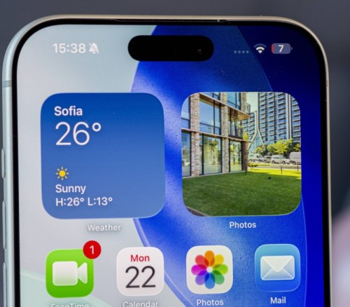 ترقية كبيرة في كاميرات السيلفي بجميع طرازات آيفون 18