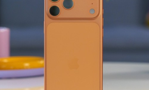 تصميم iPhone 18 Pro الخلفي قد يتجه في مسار مختلف تمامًا