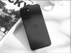 الإعلان عن OnePlus Ace 6T بمعالج Snapdragon 8 Gen 5 وأكبر بطارية في تاريخ الشركة
