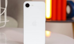 تسريب مواصفات شاشة هاتف iPhone 17e